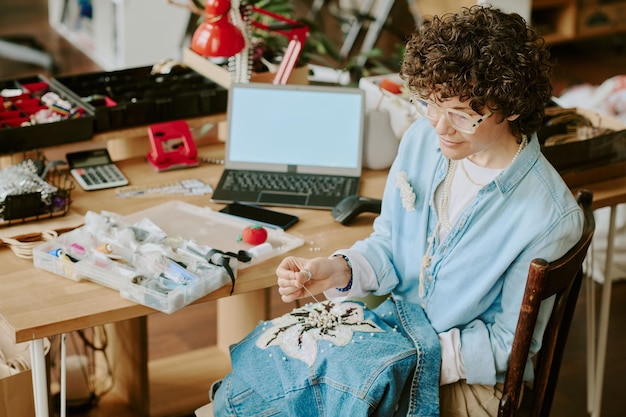 portret coordonator atelier